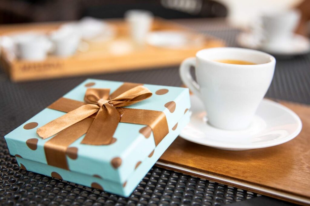 Coffee or tea given as a gift.