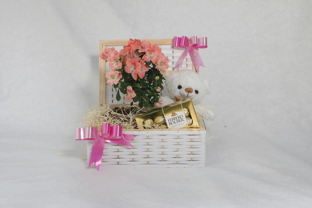 Small self-care Eid gift basket.